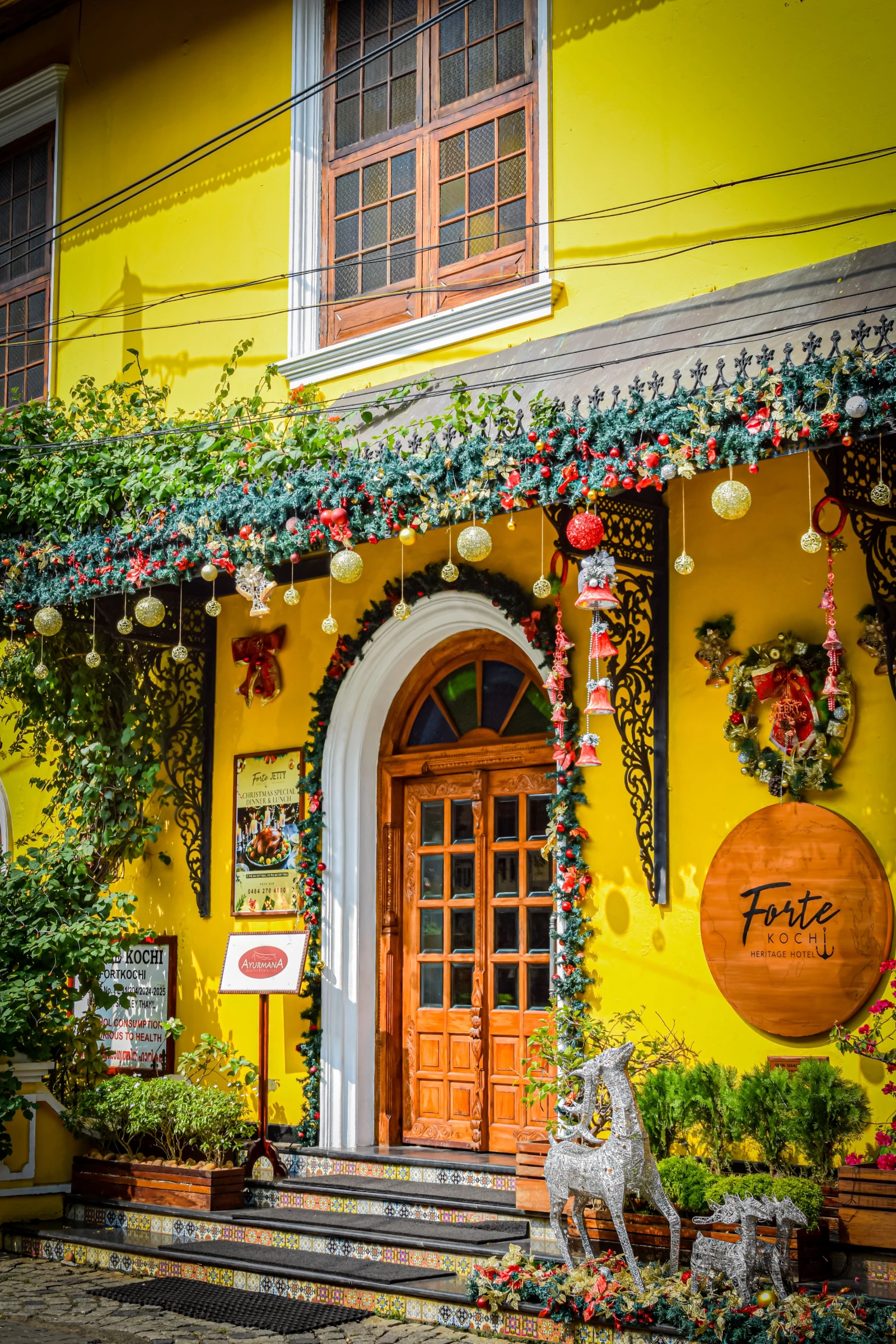 Fort Kochi, Kerala, colonial streets and the Arabian Sea coastline